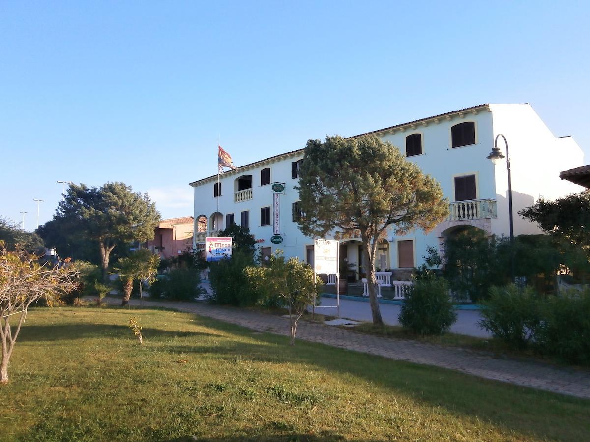 Hotel Smeraldo Canneddi Exterior foto